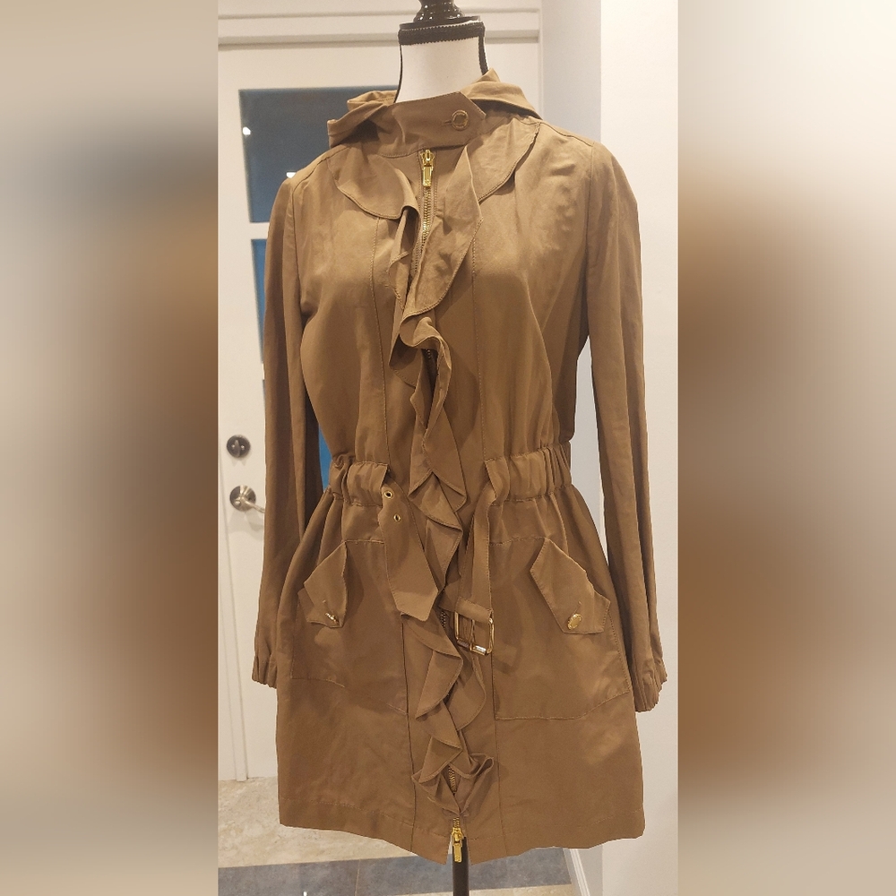 Tory Burch Tan Ruffle Front Trench Coat - Picture 1 of 10
